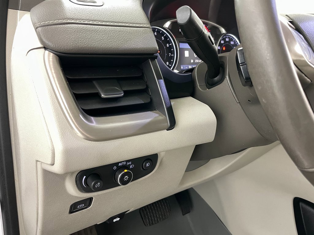 Certified 2019 GMC Terrain Denali w/ Driver Alert Package II image 28