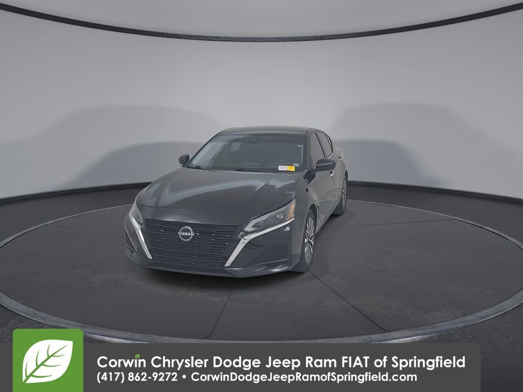 Used 2023 Nissan Altima 2.5 SV image 7