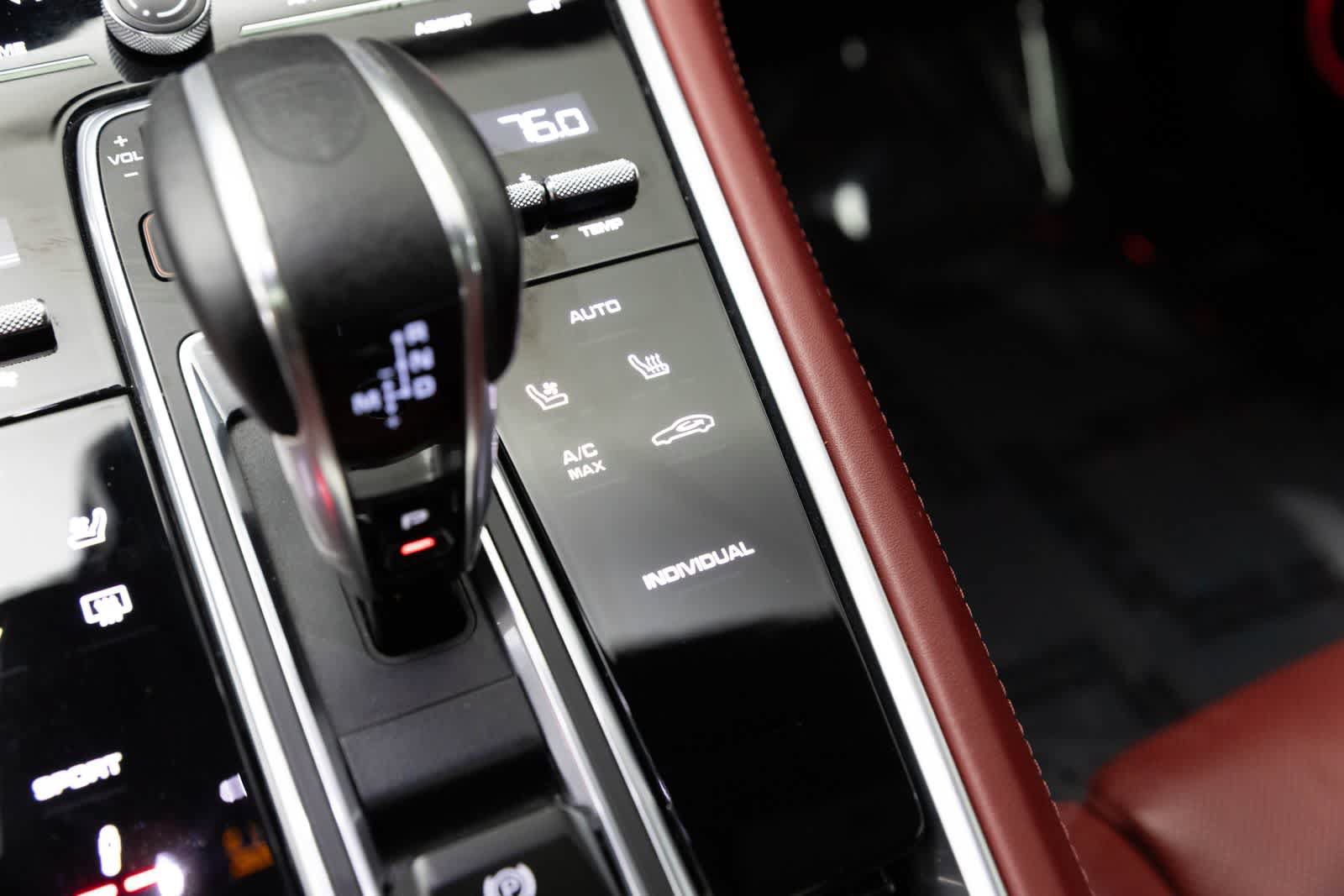 Used 2023 Porsche Panamera 4 Platinum Edition w/ Assistance Package AWD/4WD image 41