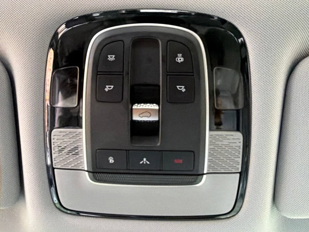 Used 2021 Hyundai Palisade SEL w/ Premium Package AWD/4WD image 20