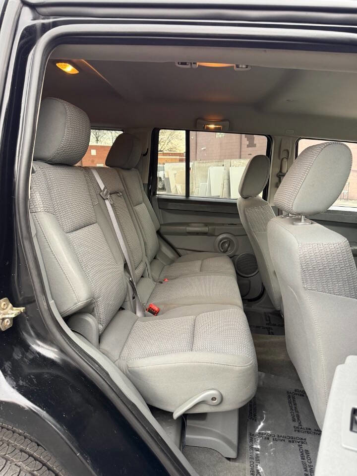 Used 2006 Jeep Commander 4WD image 16