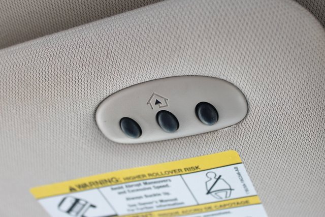 Used 2017 Lincoln MKC Reserve w/ Lincoln MKC Climate Package image 33