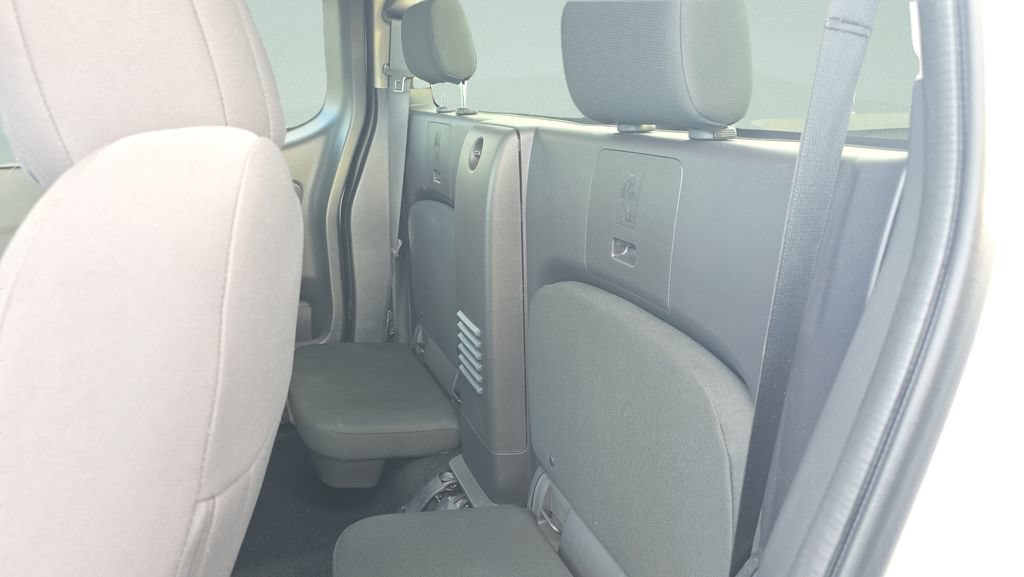 Used 2024 Nissan Frontier S w/ S Utility Package RWD image 10
