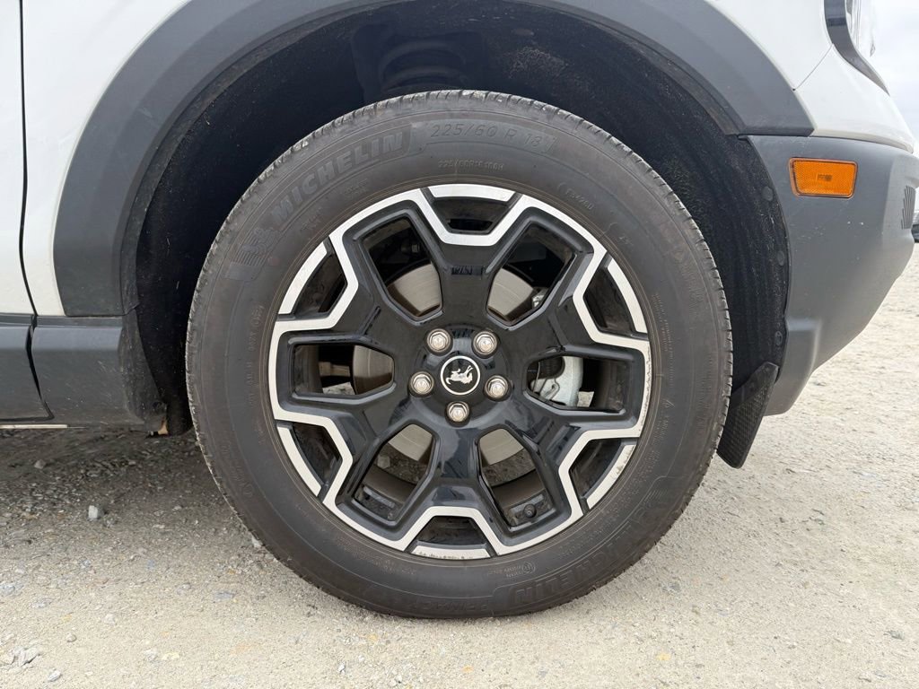 Used 2025 Ford Bronco Sport Outer Banks image 18