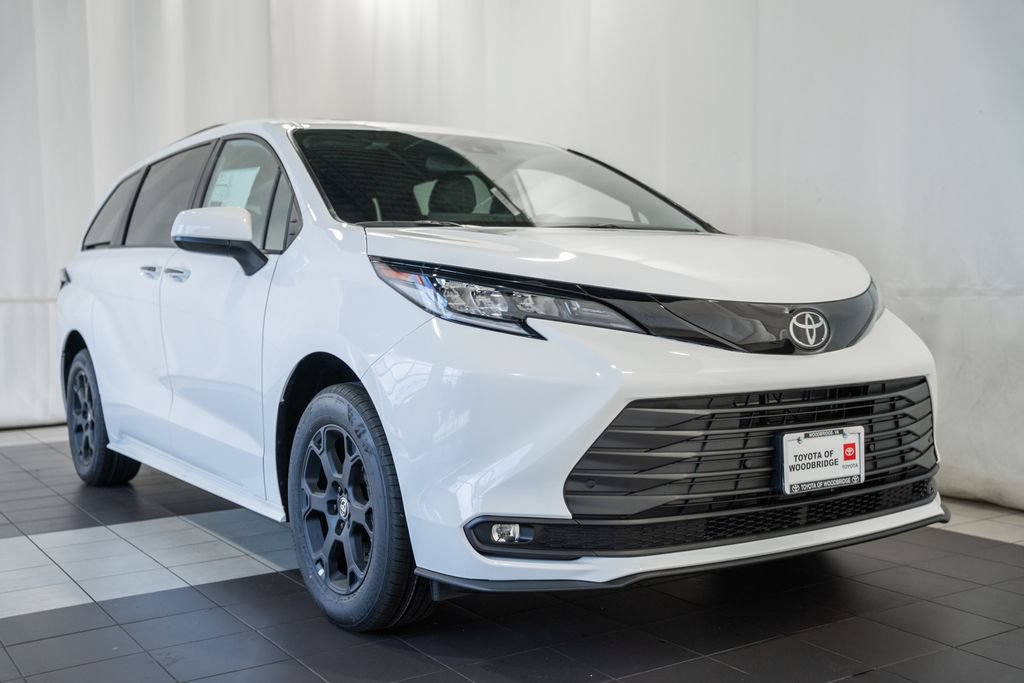 New 2026 Toyota Sienna XLE Woodland Edition