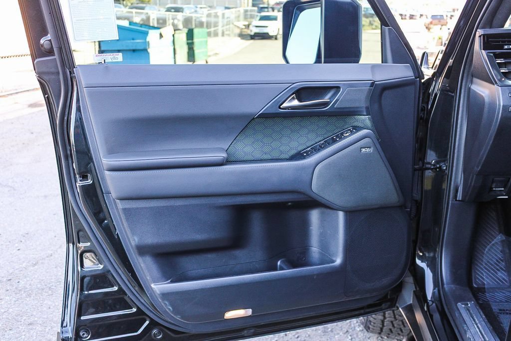 Used 2024 Lexus GX 550 AWD/4WD image 22