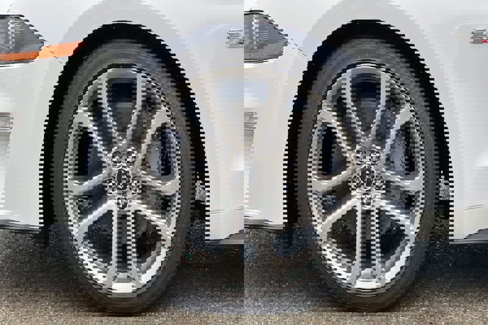 Used 2022 Ford Mustang GT Premium w/ Ford Safe & Smart Package image 28