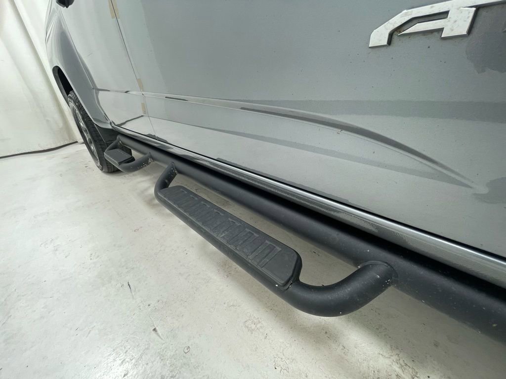 Used 2021 GMC Canyon AT4 w/ Driver Alert Package image 5