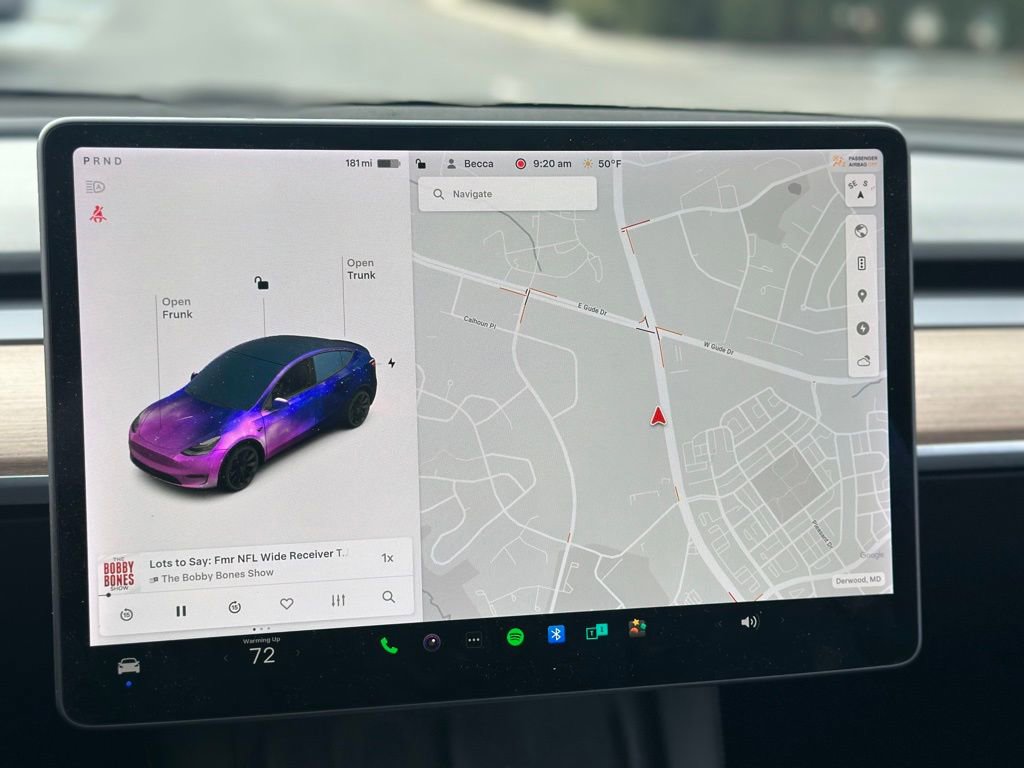 Used 2022 Tesla Model Y Long Range image 10