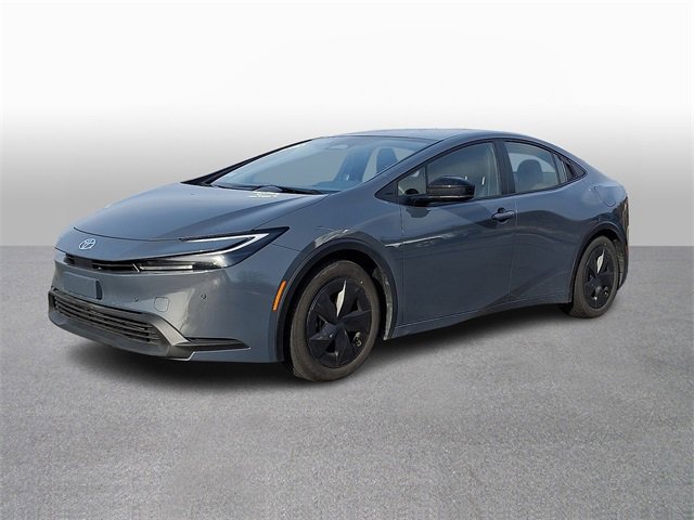 Used 2025 Toyota Prius LE image 1
