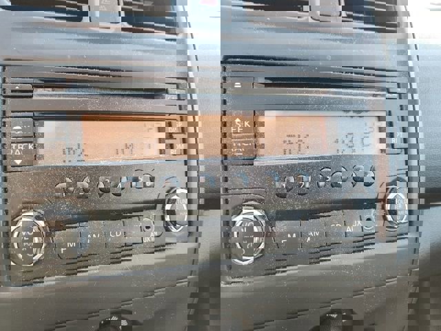 Used 2015 Nissan Versa S Plus image 13