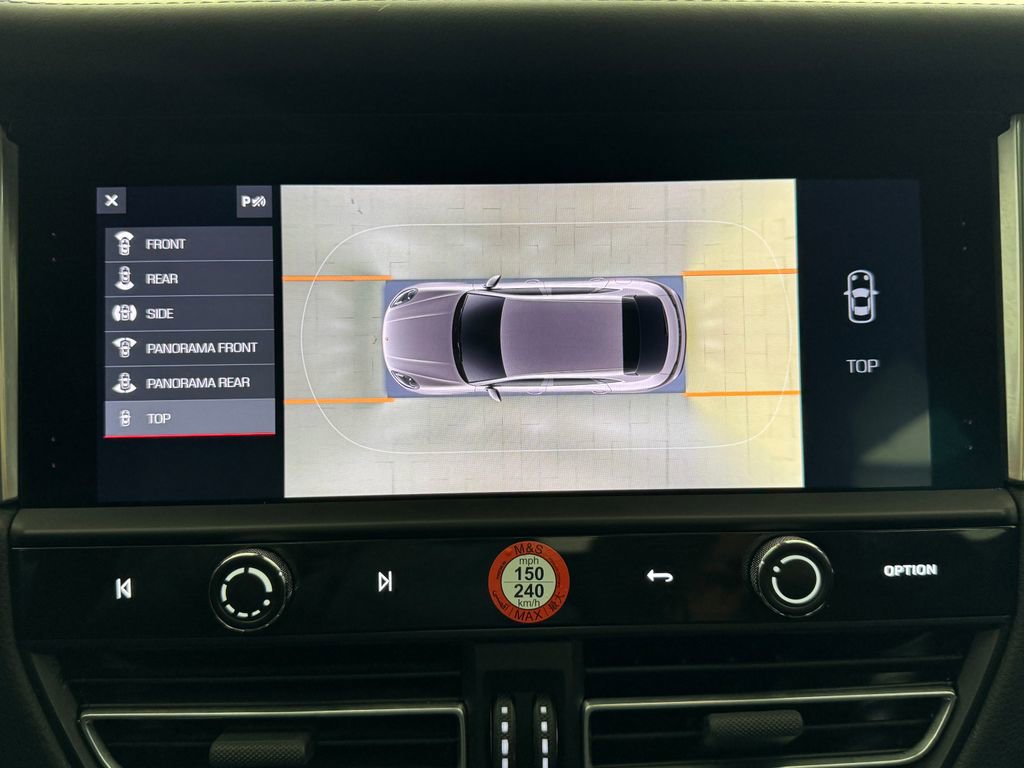 Used 2024 Porsche Macan w/ Premium Plus Package image 25