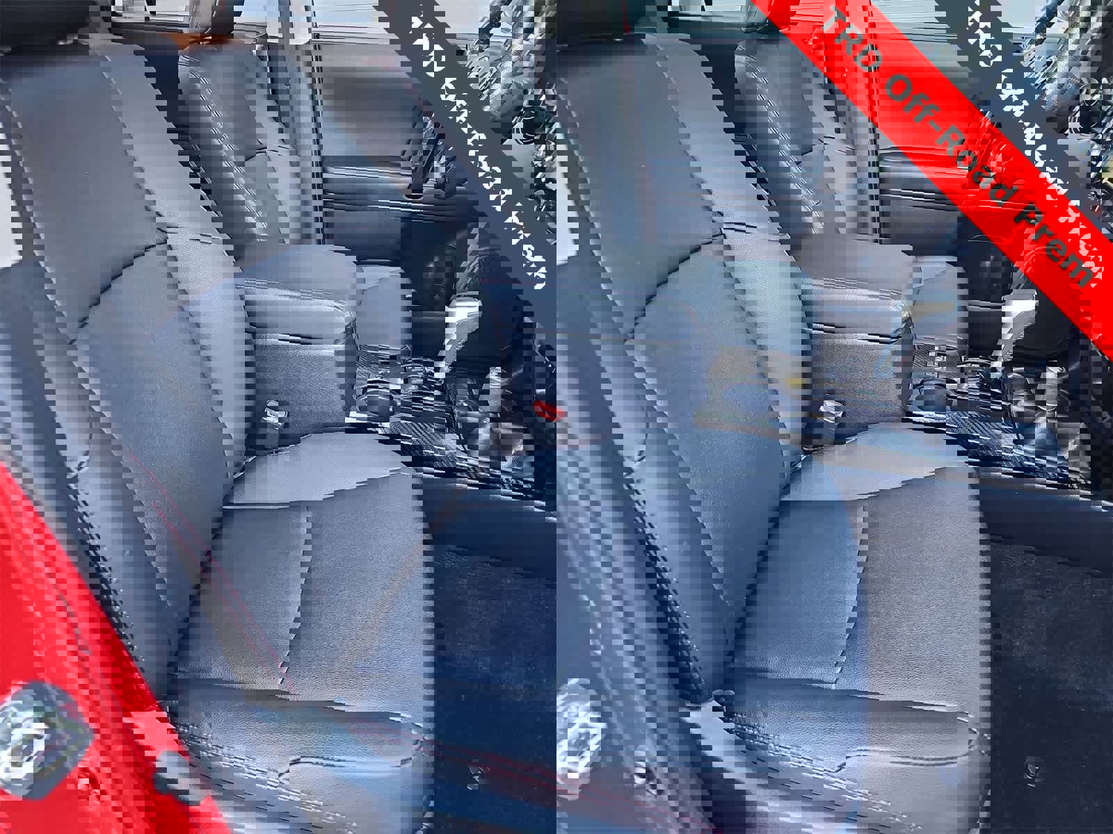 Used 2023 Toyota 4Runner TRD Off-Road Premium image 18