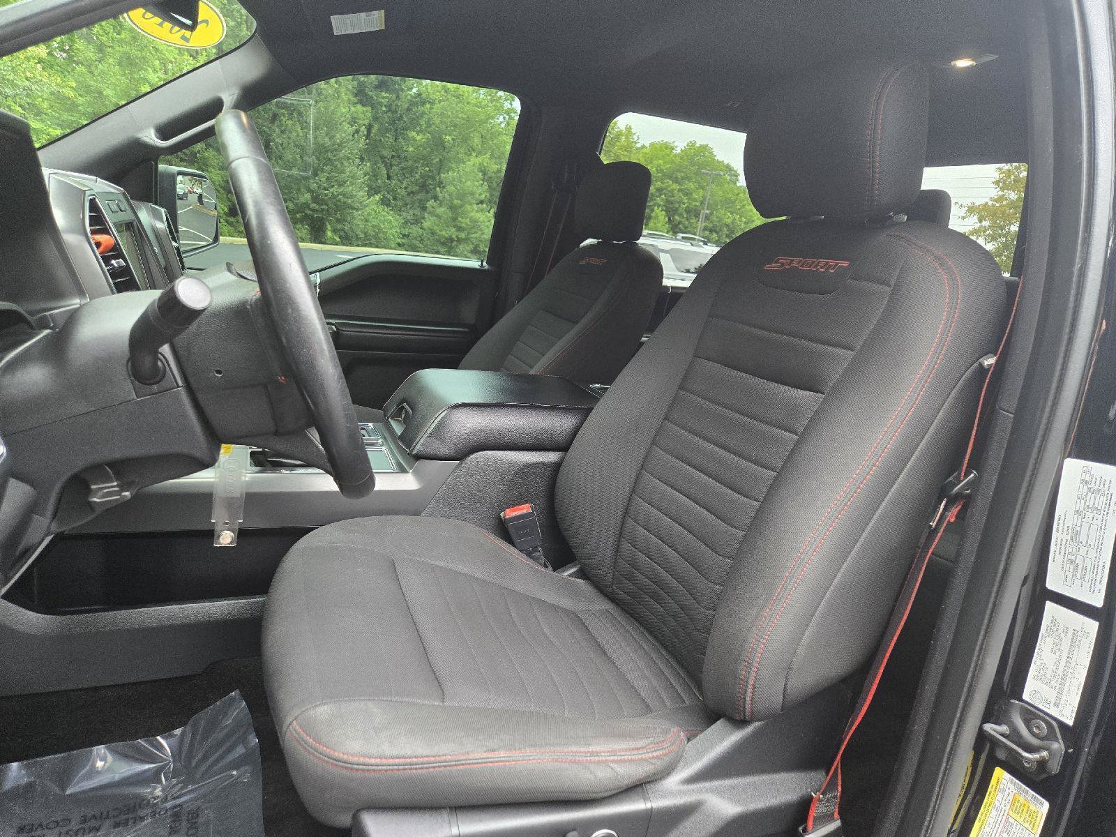 Used 2018 Ford F150 XLT w/ Equipment Group 302A Luxury AWD/4WD image 12