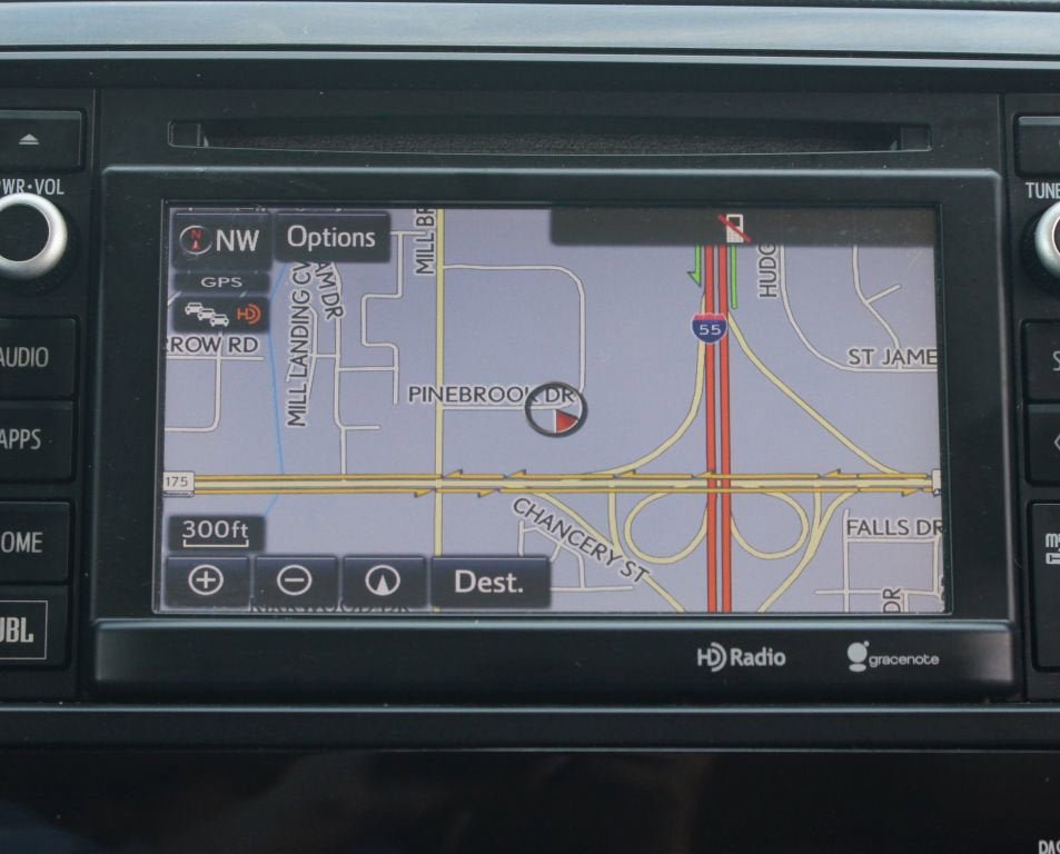 Used 2015 Toyota Sequoia Platinum AWD/4WD image 8