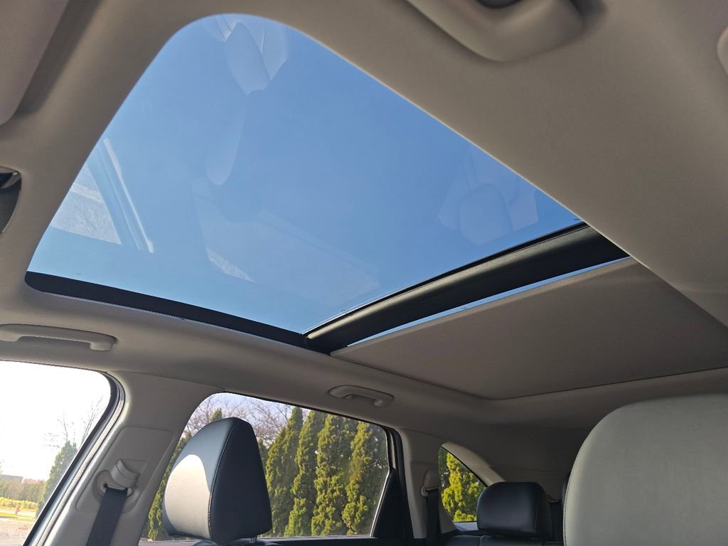 New 2026 Kia Sorento S w/ S Panoramic Sunroof Package image 3