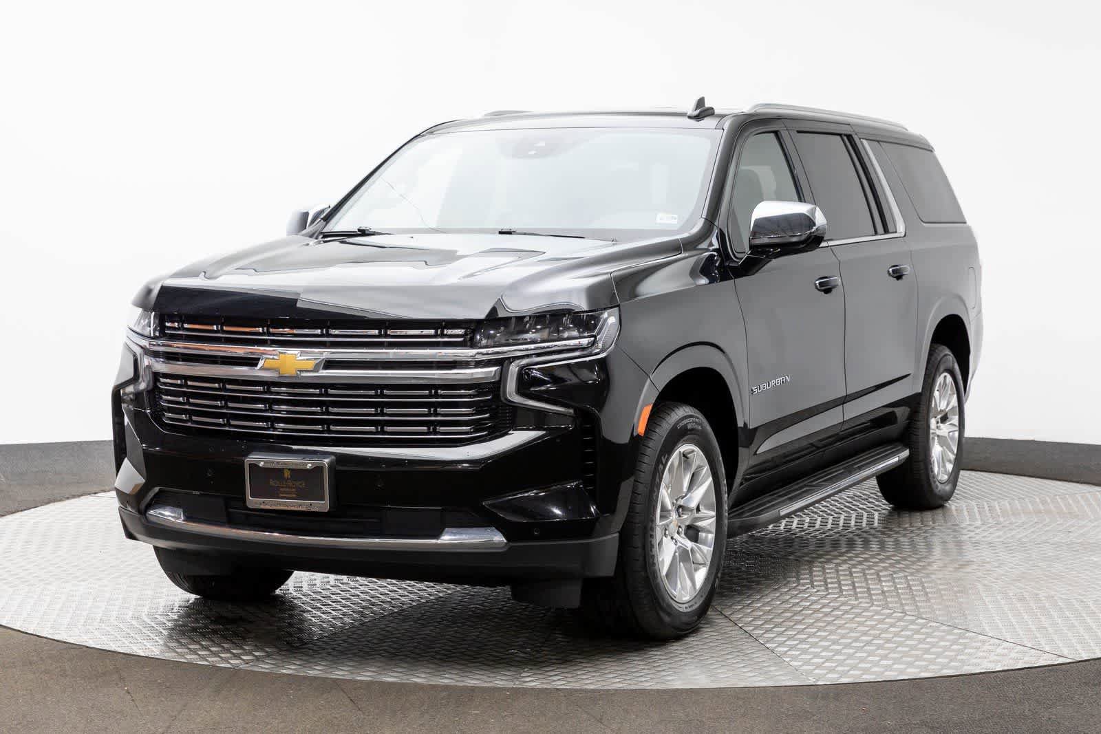 Used 2024 Chevrolet Suburban Premier AWD/4WD image 1