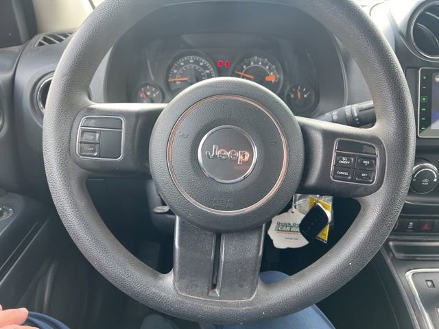 Used 2015 Jeep Compass Sport w/ Power Value Group image 6