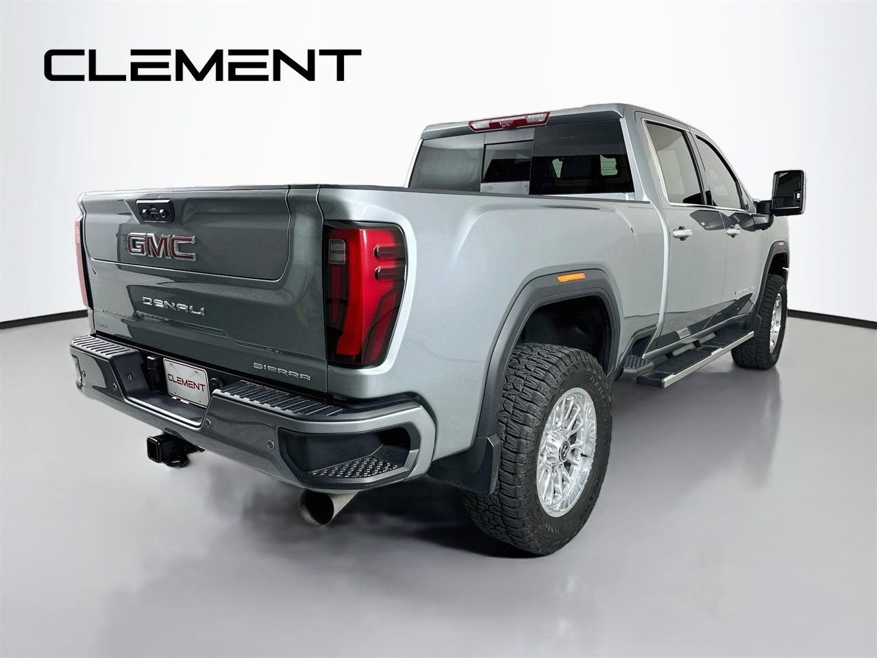 Used 2024 GMC Sierra 3500 Denali w/ Denali Reserve Package AWD/4WD image 7