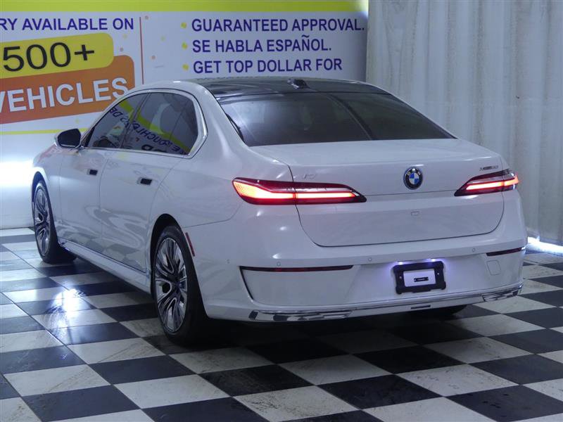 Used 2023 BMW i7 xDrive60 image 5