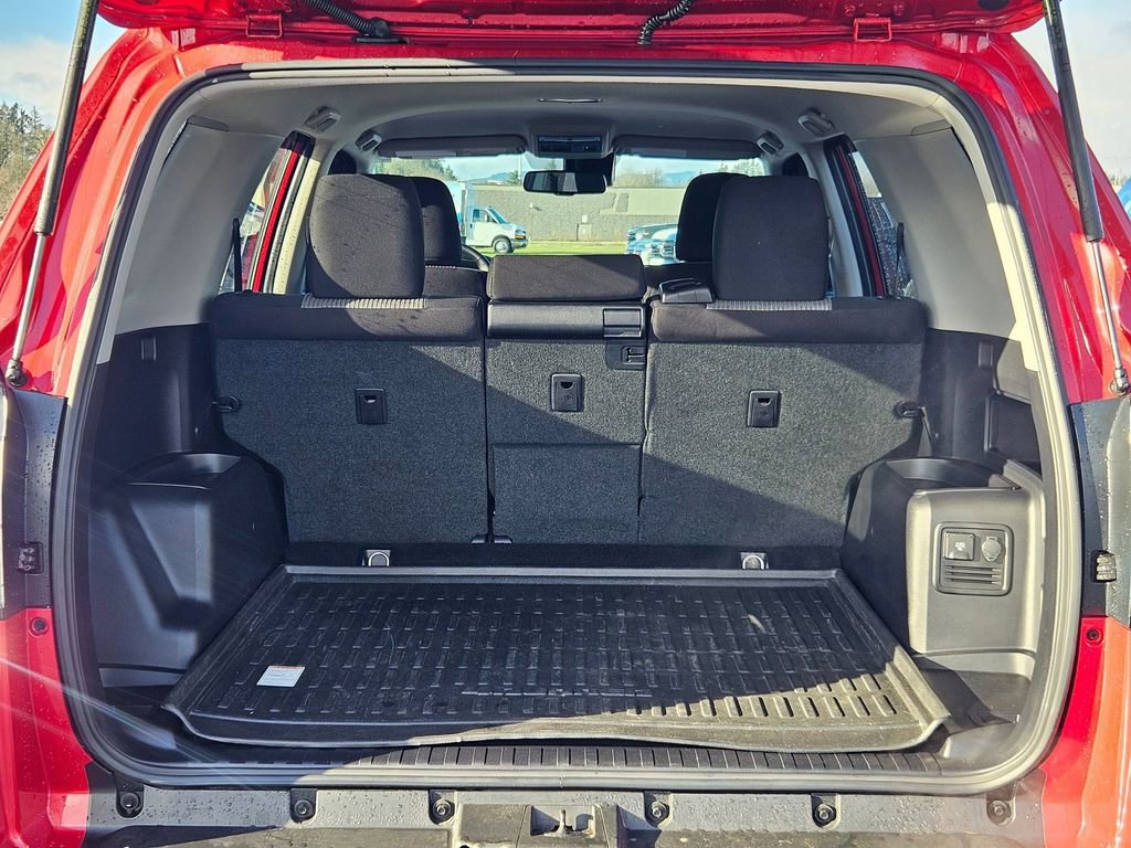 Used 2022 Toyota 4Runner SR5 image 29