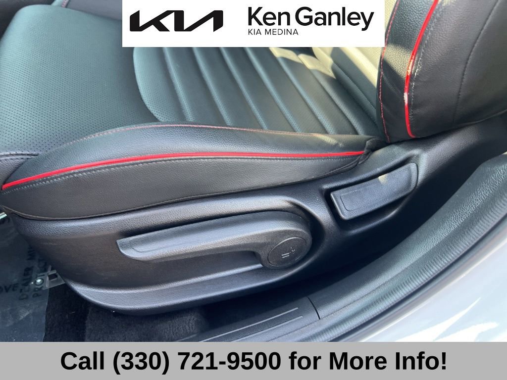 Certified 2022 Kia Forte GT image 29