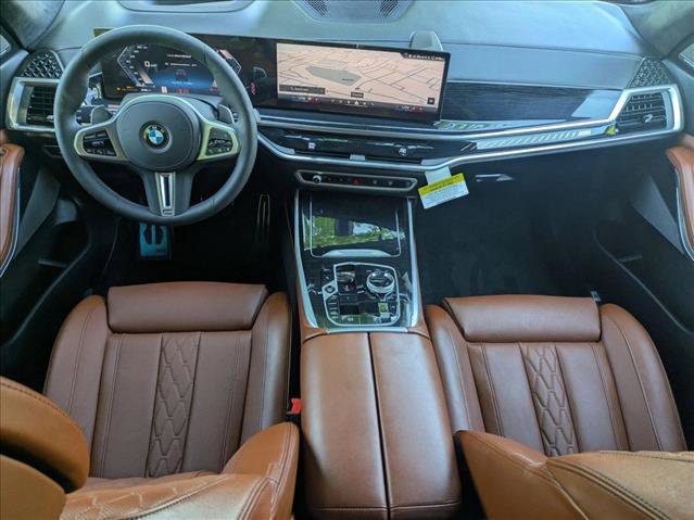 New 2026 BMW X7 M60i image 16