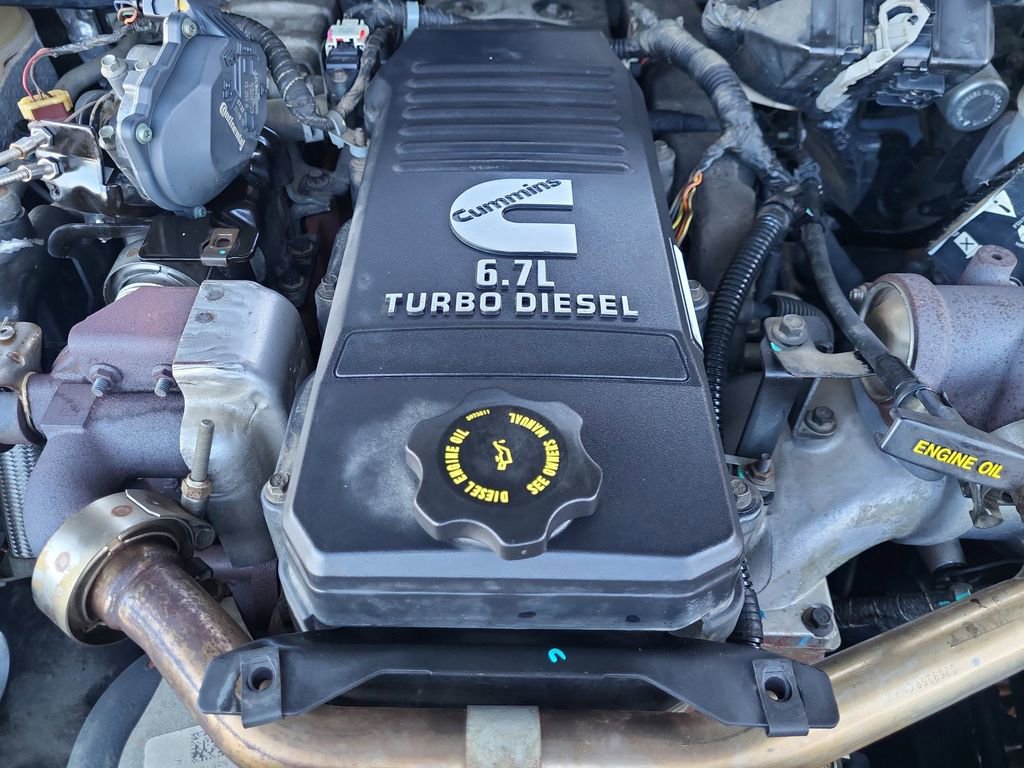 Used 2016 RAM 3500 Tradesman w/ Chrome Appearance Group image 20