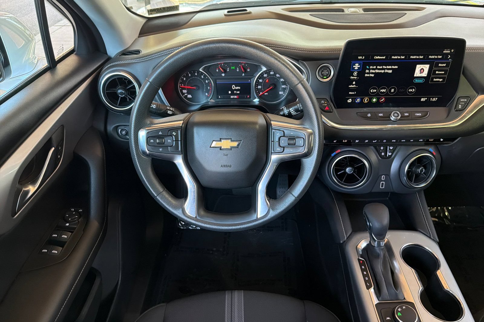 Used 2025 Chevrolet Blazer LT FWD image 14