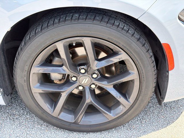 Used 2022 Dodge Charger SXT w/ Blacktop Package RWD image 9