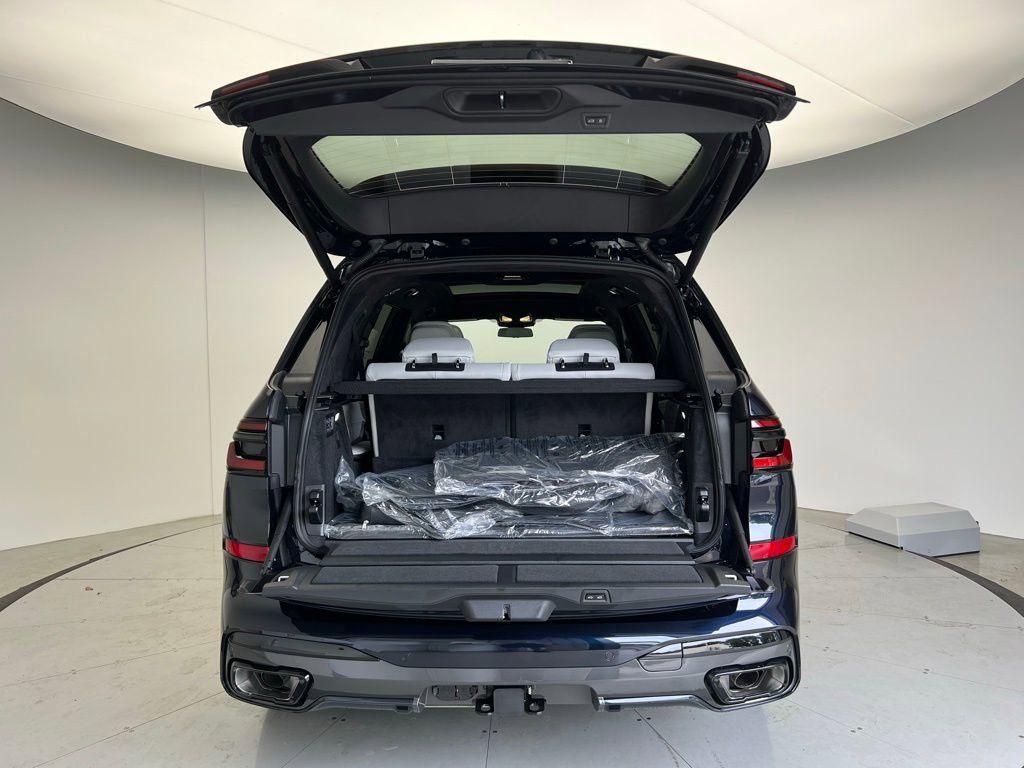New 2026 BMW X7 xDrive40i w/ M Sport Package image 5