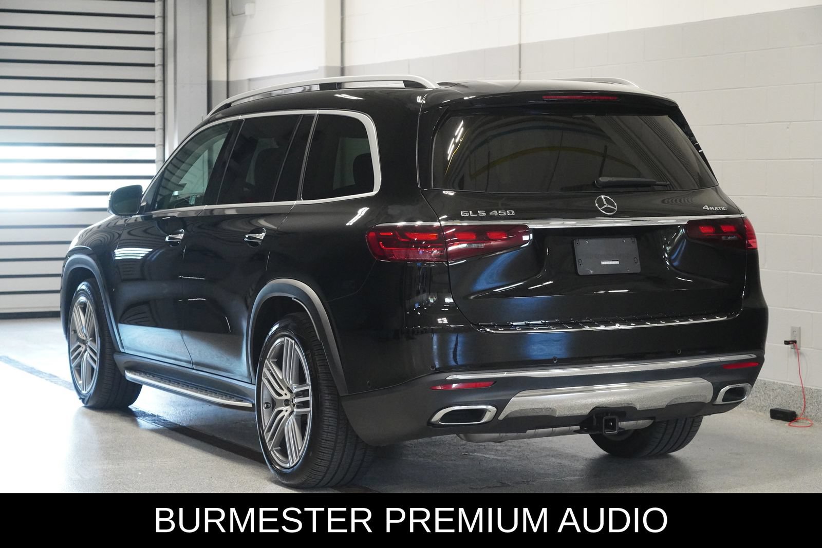 Used 2026 Mercedes-Benz GLS 450 4MATIC image 4