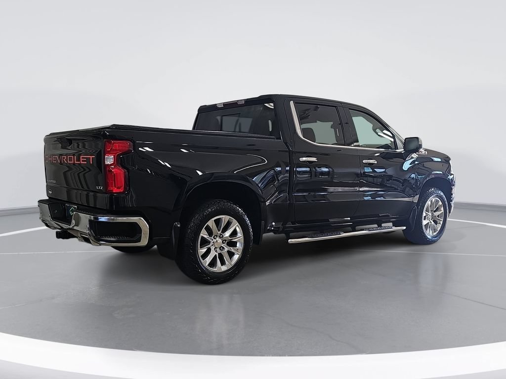 Certified 2021 Chevrolet Silverado 1500 LTZ w/ LTZ Premium Package AWD/4WD image 3