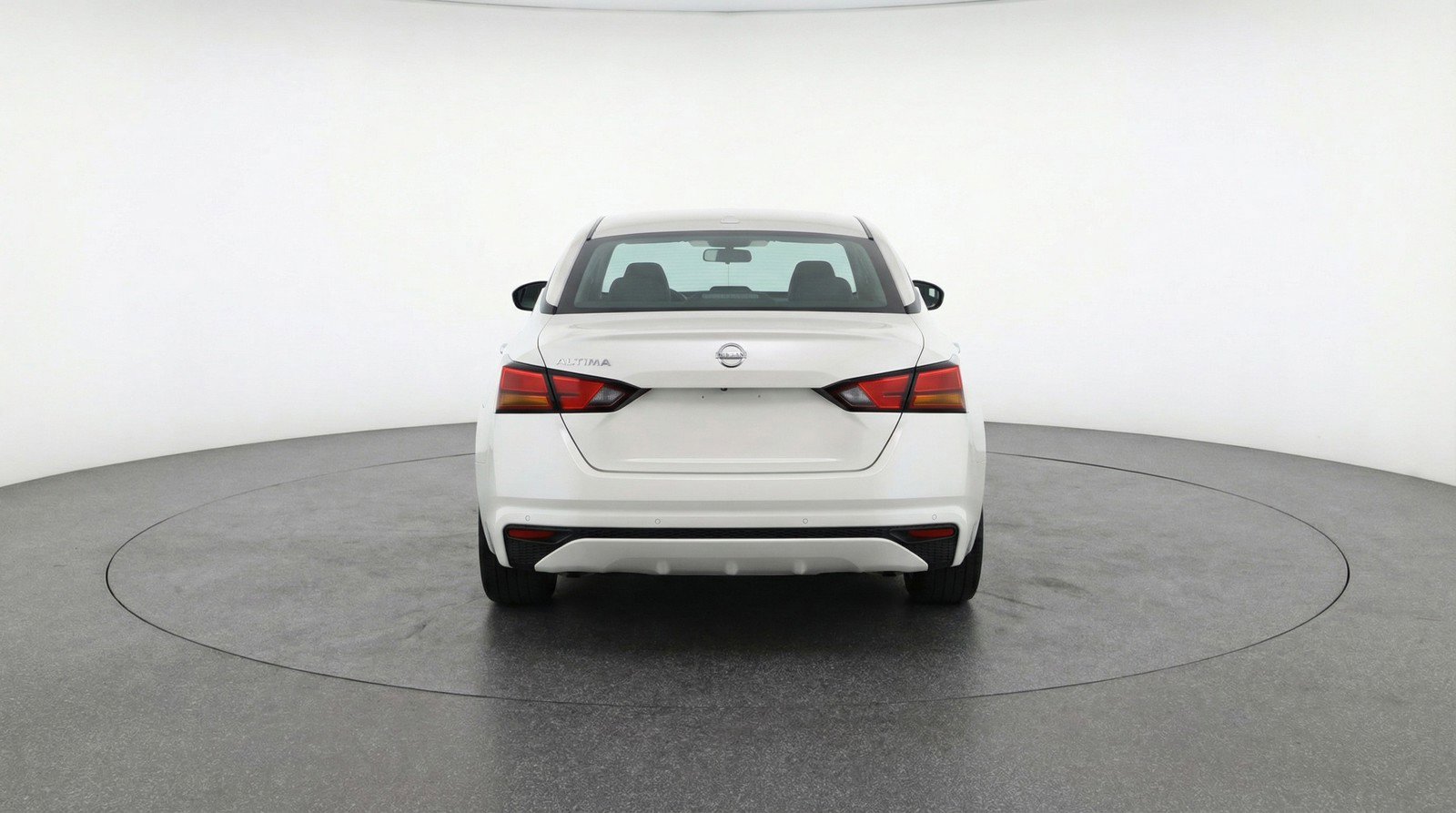 Used 2025 Nissan Altima 2.5 SV FWD image 7
