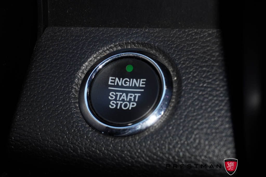 Used 2019 Ford Expedition Limited w/ Equipment Group 303A AWD/4WD image 36