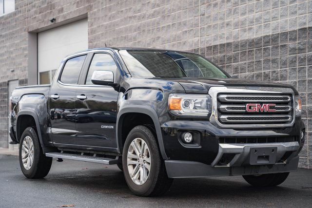 Used 2019 GMC Canyon SLT w/ Driver Alert Package image 2