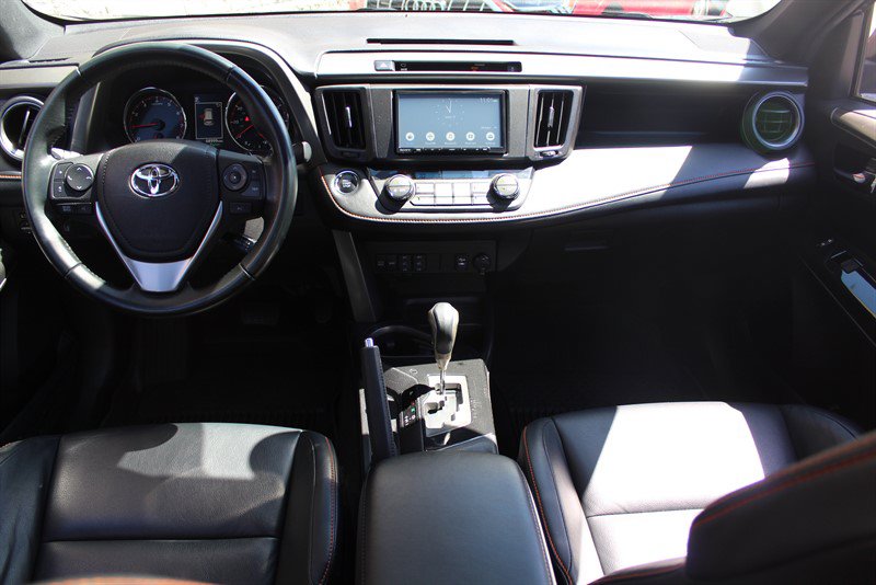 Used 2016 Toyota RAV4 SE w/ Advanced Technology Package AWD/4WD image 22