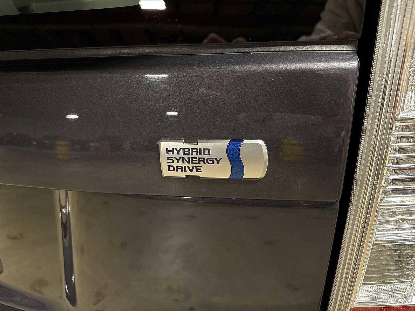 Used 2011 Toyota Prius Two image 24