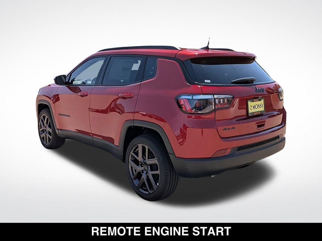 New 2026 Jeep Compass Latitude AWD/4WD image 9