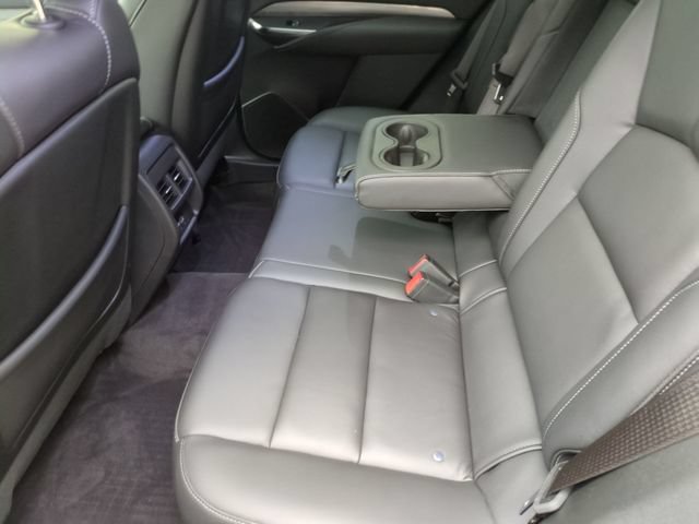 Certified 2024 Cadillac XT4 Premium Luxury w/ LPO, Floor Liner Package AWD/4WD image 19