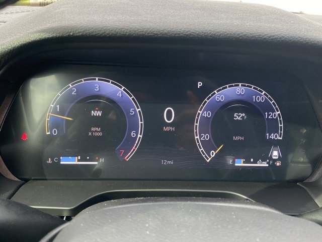 New 2025 Jeep Grand Cherokee L Altitude image 39