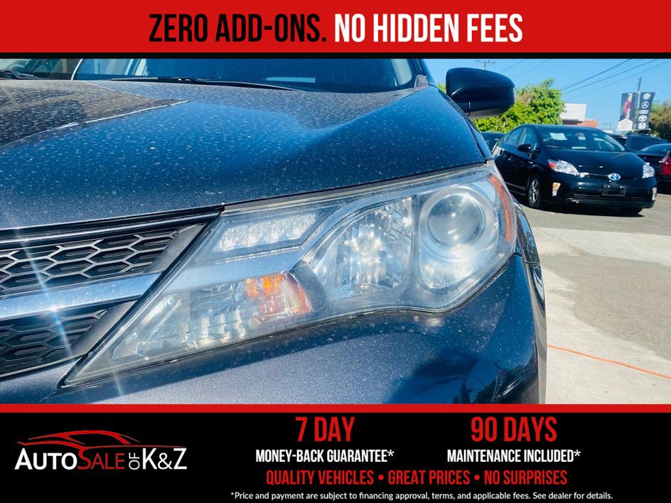 Used 2015 Toyota RAV4 LE FWD image 16