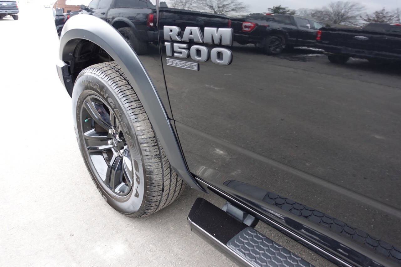 Used 2023 RAM 1500 Classic Warlock image 12