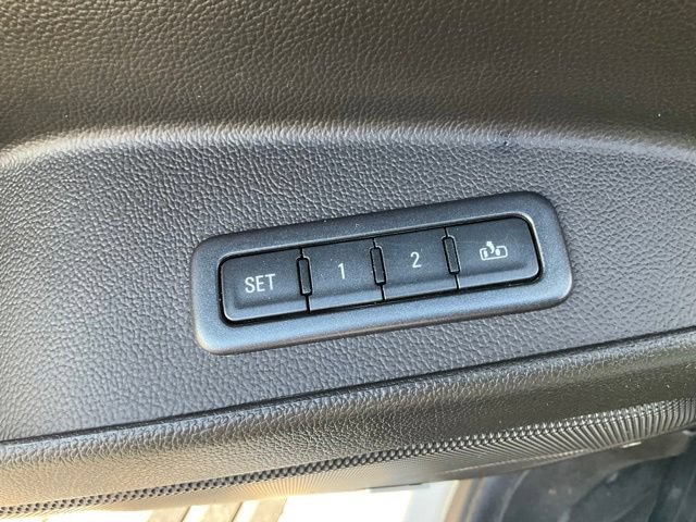 Used 2015 Chevrolet Tahoe LTZ AWD/4WD image 20
