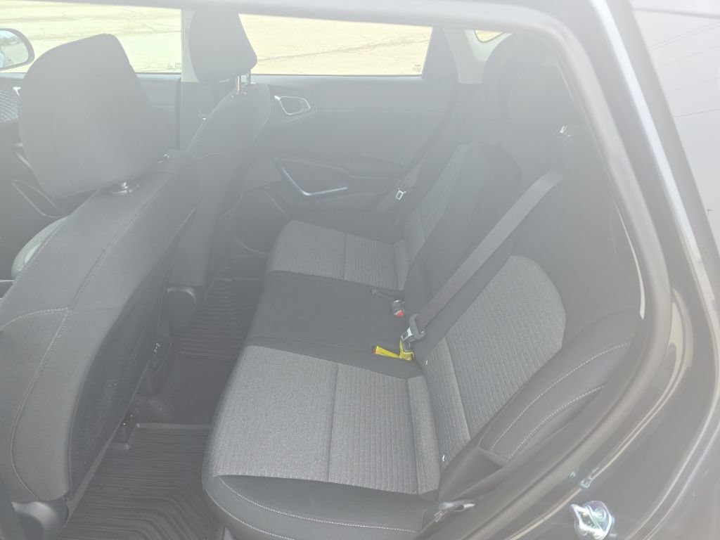 Used 2024 Kia Soul EX image 10