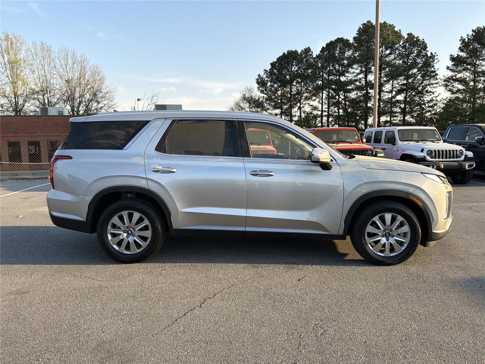 Used 2025 Hyundai Palisade SEL image 4