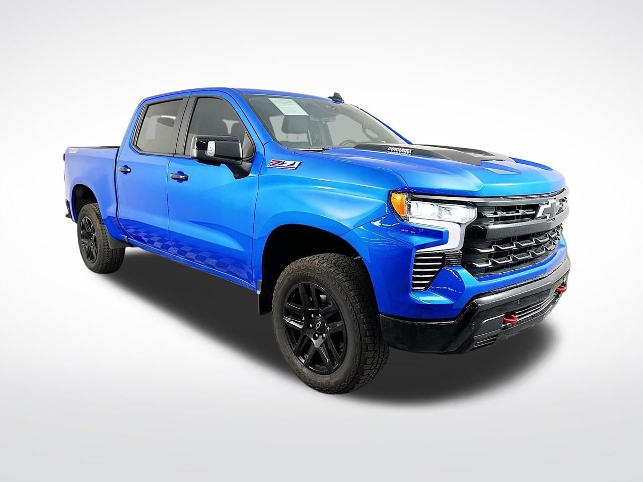 Used 2025 Chevrolet Silverado 1500 LT Trail Boss w/ LT Trail Boss Premium Package AWD/4WD image 1