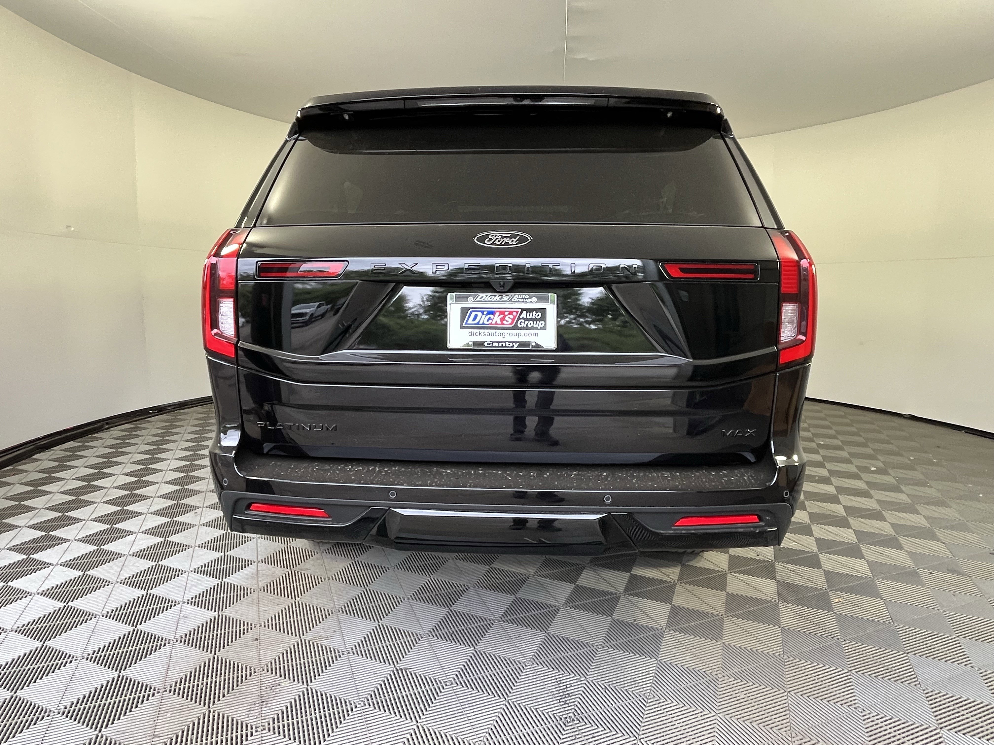 New 2026 Ford Expedition Max Platinum AWD/4WD image 4