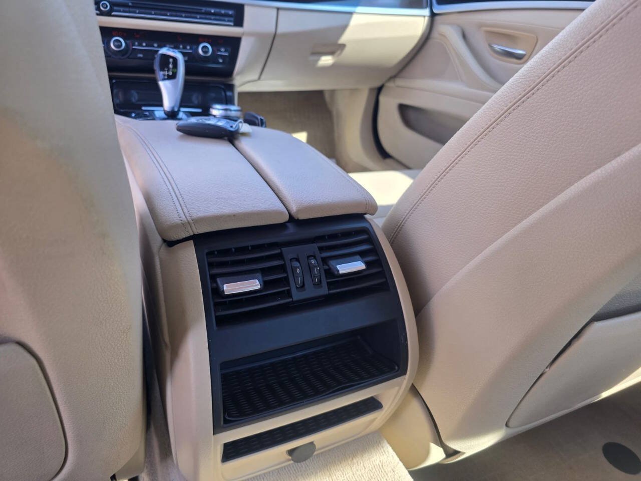 Used 2014 BMW 535d Sedan RWD image 25
