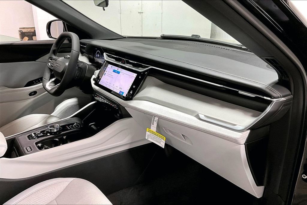 New 2026 Jeep Cherokee Laredo AWD/4WD image 10